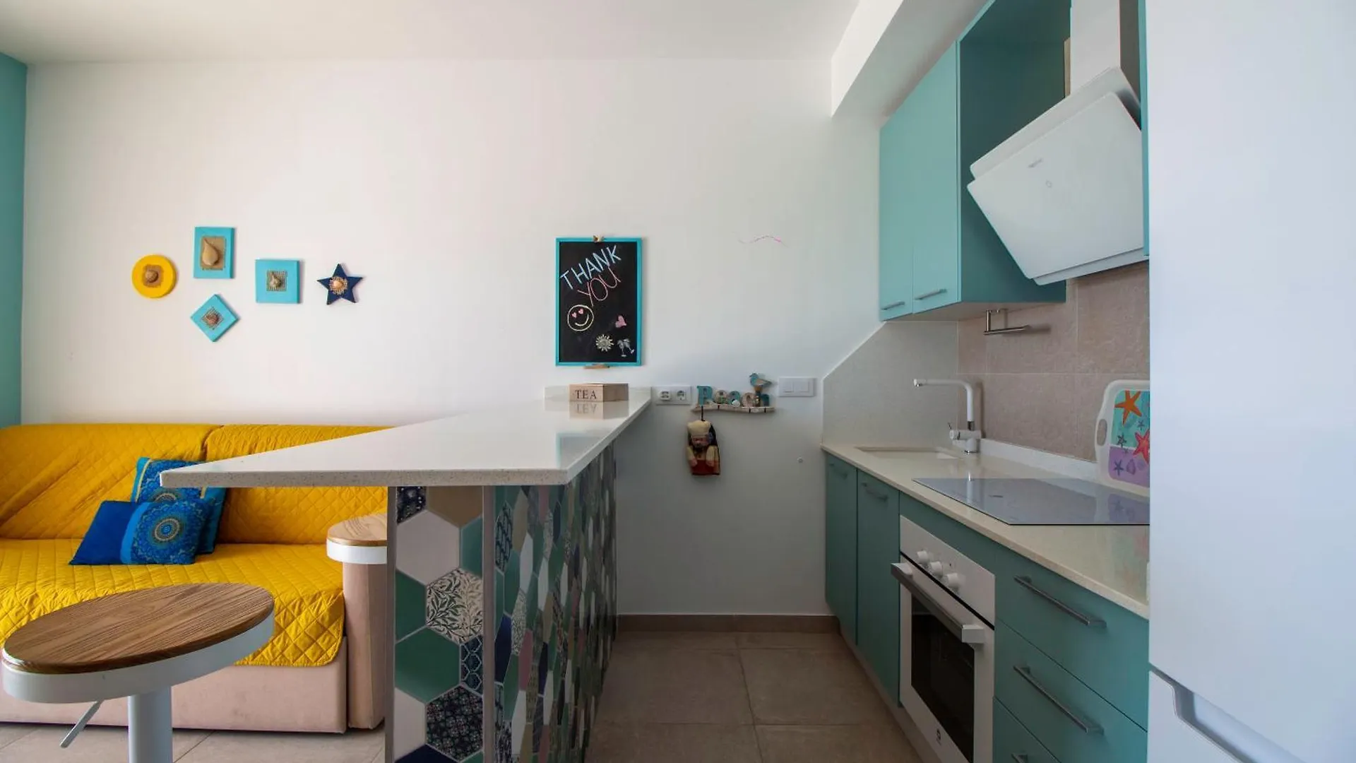 Lightbooking Mirador I Tarifa 0*,  Spain
